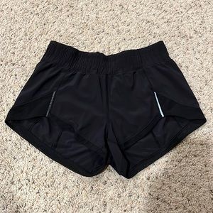 Lululemon Shorts 2’